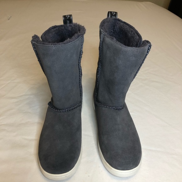 BearPaw Gray Suede Boots - Picture 2 of 8
